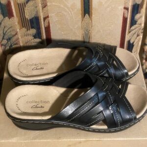 Clarks Women's black leather Slide Sandals Lexi Sellina 5.5 Med NWT $79 47672
